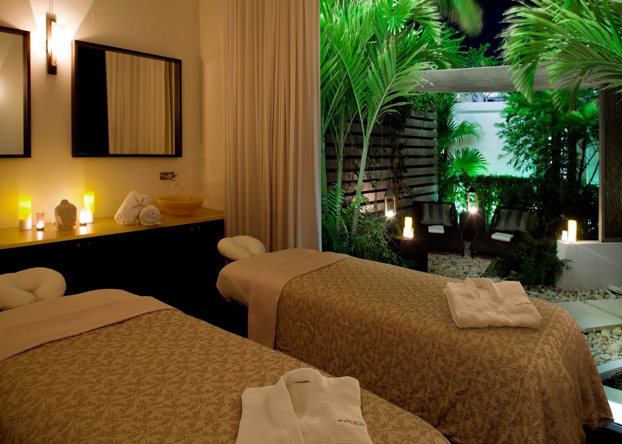 Wymara Resort&Villas Grace Bay Exteriör bild